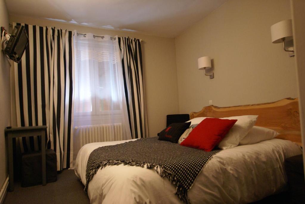 Hotel De La Placette Barcelonnette Quarto foto